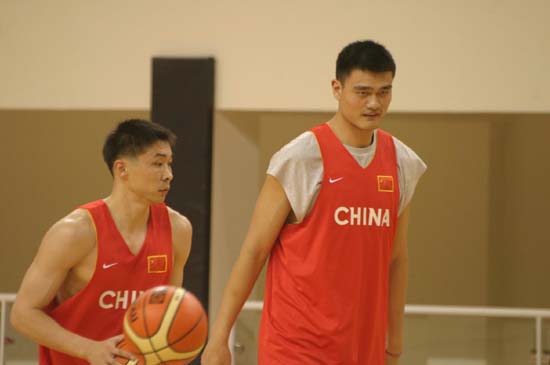 都尤为令人